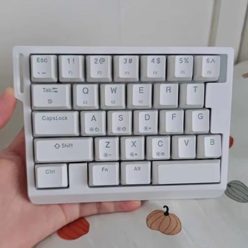 لوحة مفاتيح ألعاب ميكانيكية HE - مراجعة Esports Gaming Keyboard وسعره